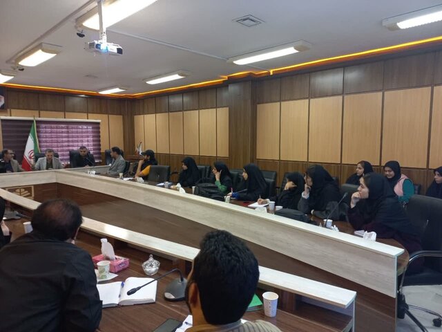 برگزاری ۵ نشست کرسیهای ترویجی، عرضه و نقد ایده علمی در آذر ۱۴۰۲ در دانشگاه مازندران