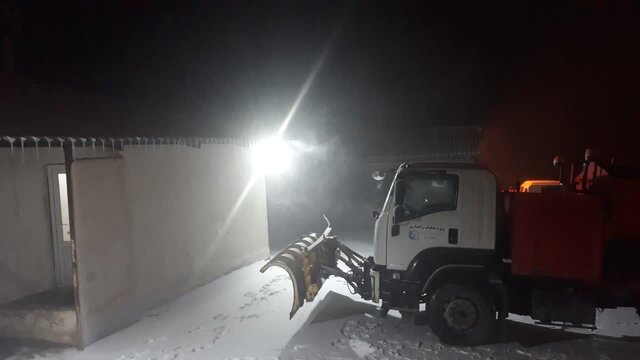 آماده باش راهداران در جادههای زمستانی سوادکوه