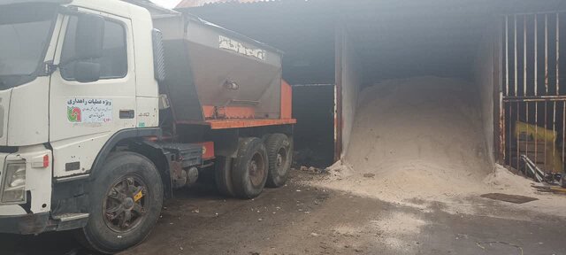 آماده باش راهداران در جادههای زمستانی سوادکوه