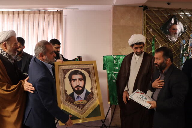 ملت ایران از شهادت نمیترسند