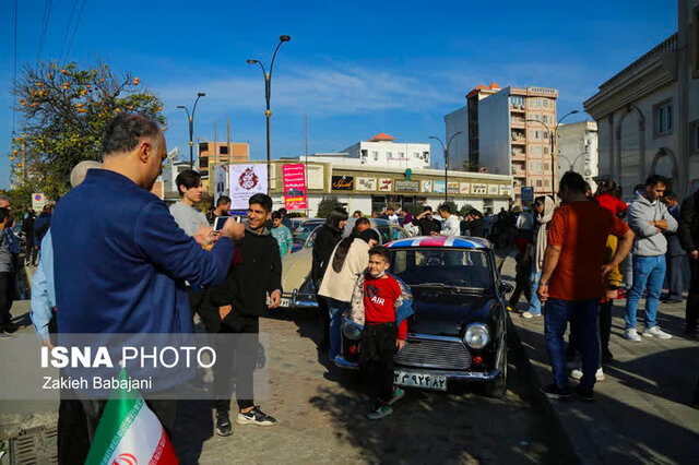 نمایش خودروهای کلاسیک در شهرستان بابل +تصاویر