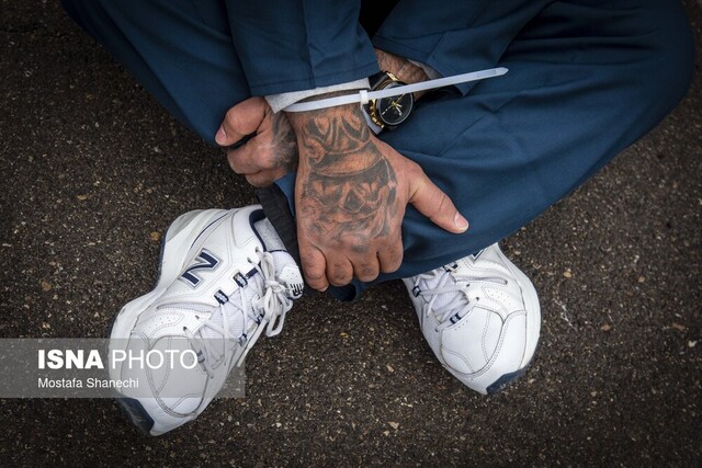 عکس تزئینی ست گرفتار شدن یکی از اراذل تهرانی در دام پلیس سرخه