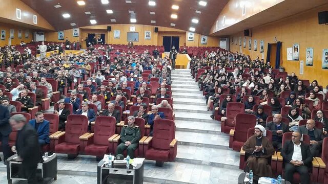 دریا زمینهساز رشد علمی و فناوری است