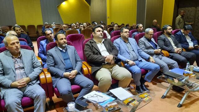 ضرورت روشنگری و جهاد تبیین در بین واحدهای صنفی مازندران