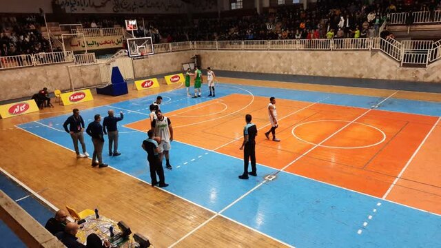 بغض بازیکنان وسرمربی جدید کاله ترکید/ ذوب آهن درآمل زمینگیر شد