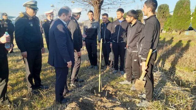 نهال کاری در ۴۵۰ هکتار از سواحل شنی غرب مازندران