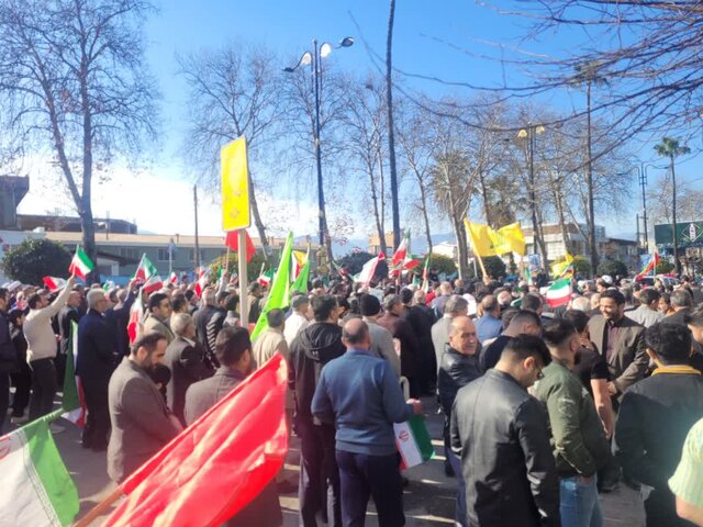 شکوه همدلی مردم شهرستان نور در ۲۲ بهمن