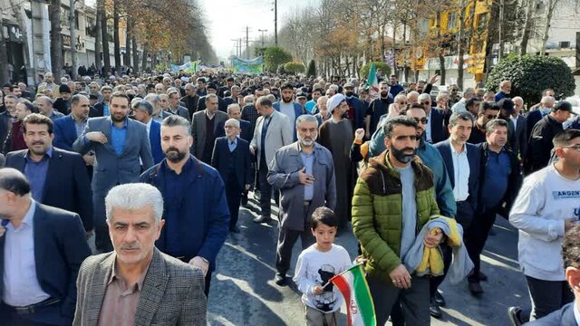 حضور مردم دیار هزار سنگر در جشن پیروزی انقلاب
