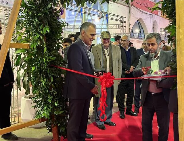 نهمین نمایشگاه گل و گیاه در سایت نمایشگاهی مصلی بابل برگزار شد نهمین نمایشگاه گل و گیاه در سایت نمایشگاهی مصلی بابل برگزار شد