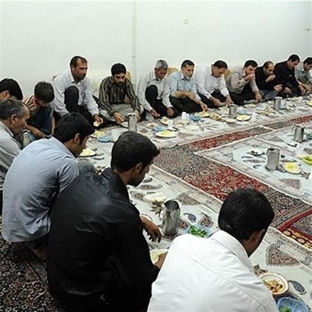 سحر برخیز که صبح صادق آمد