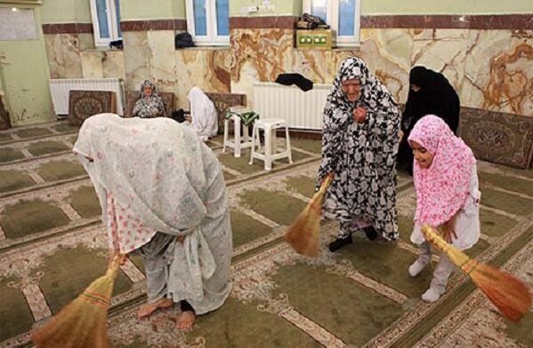 سحر برخیز که صبح صادق آمد