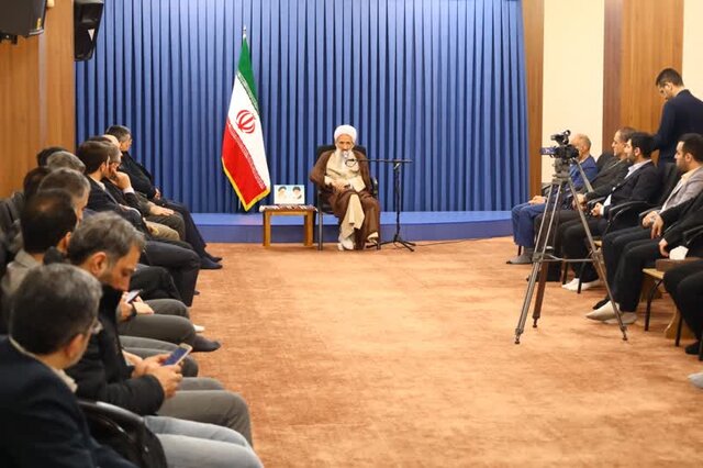 ملی شدن حکومت مهمتر از ملی شدن صنعت نفت بود