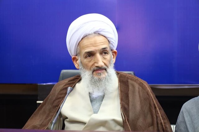 سرکشی از خانوادههای شهدا برکات معنوی دارد سرکشی از خانوادههای شهدا برکات معنوی دارد