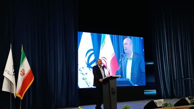 شوراها در تحول دیپلماسی اقتصادی باید نقش آفرین باشند