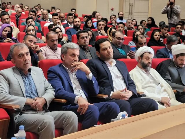 تاکید بر ضرورت وضع قوانین به نفع کارگران