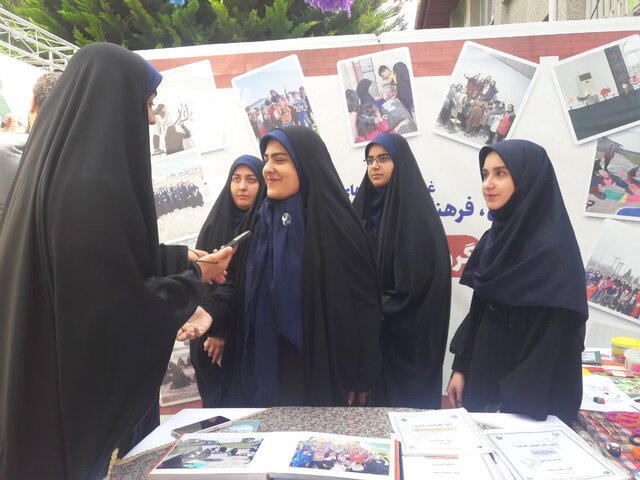 گروه جهادی، سمبل مردمی سازی اقدامات دولت است