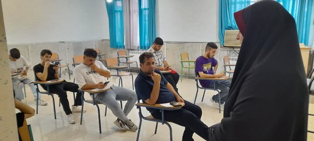 مهارتآموزی راهکار برونرفت از معضل بیکاری است