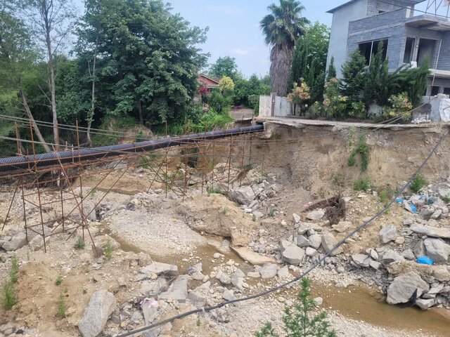 پیگیر طرحهای نیمه تمام شهرستان نور هستیم