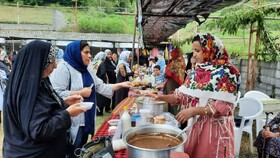 اجرای طرح آشنایی زنان روستایی با پلتفرم‌های فروش مجازی در قم