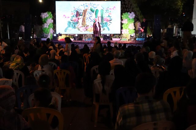 ایمان، عشق و عمل سه رکن مسلمانی است