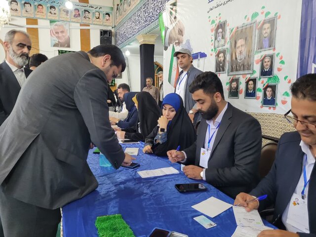 فرماندار نور: مشارکت در انتخابات مشت محکمی بر دهان دشمن است