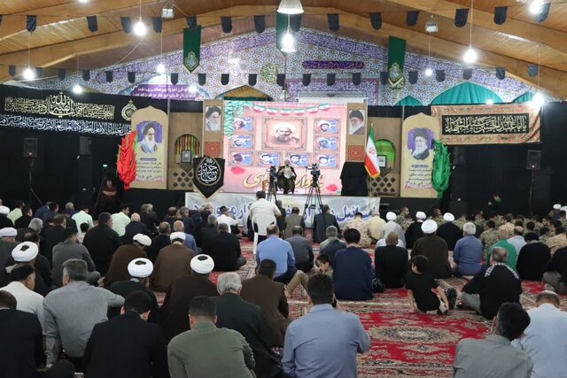 جنگ بین غربگرایی و تفکر اصیل اسلامی همواره ادامه دارد