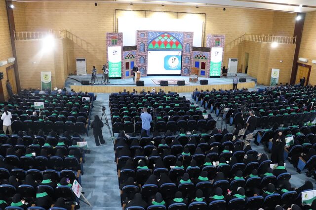 قرآن سبب دور شدن از فتنهها میشود