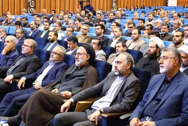 دولت فعلی پیگیر طرحهای ملی دولت سیزدهم باشد