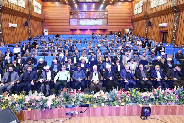 دولت فعلی پیگیر طرحهای ملی دولت سیزدهم باشد