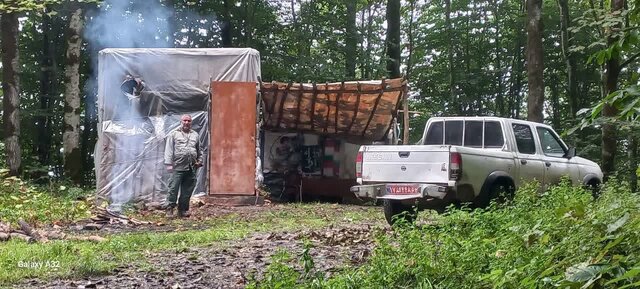 چادرهای گاوبانگی تا ۲۰ مهر در زیستگاه مرالها مستقر هستند