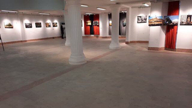 عکسهای منتخب اشکواره ملی فرهنگی هنری حسینی درآمل به نمایش گذاشته شد