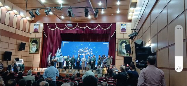 تجلیل از خبرنگاران ایسنای مازندران در پنجمین جشنواره ابوذر و جام رسانهای امید