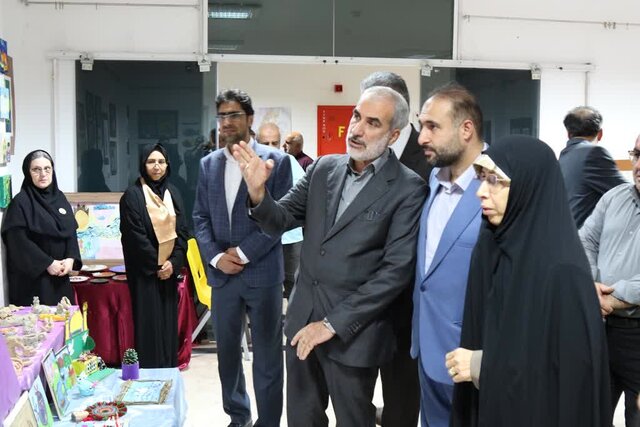 فعالیت کتاب به عنوان محوریترین کار کانون پرورش فکری توسعه یابد