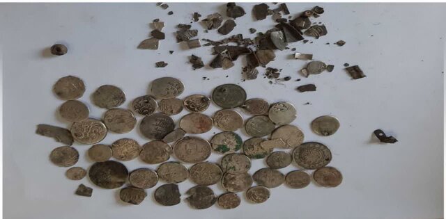 از کشف ۴۰ قطعه سکه عتیقه تا انهدام باند سارقان کارتهای عابر بانک در بابل