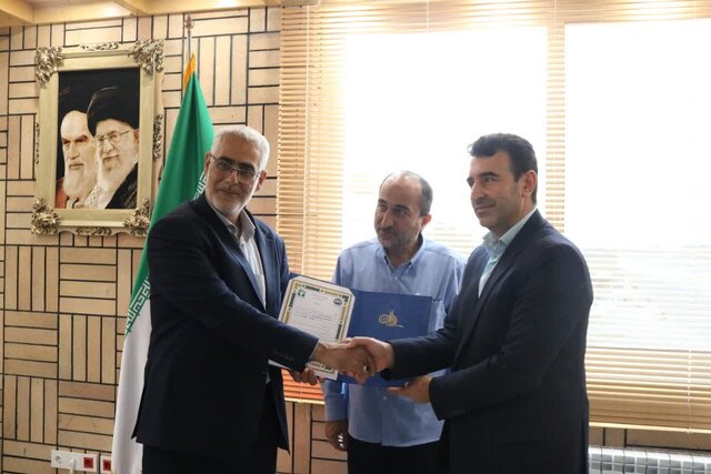 دانشگاههای مازندران و دانشگاه صنعتی مالک اشتر تفاهم نامه همکاری علمی پژوهشی امضاء کردند دانشگاههای مازندران و دانشگاه صنعتی مالک اشتر تفاهم نامه همکاری علمی پژوهشی امضاء کردند