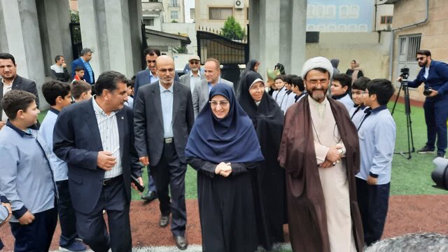 معاون وزیر آموزش و پرورش دو طرح آموزشی را در آمل افتتاح کرد معاون وزیر آموزش و پرورش دو طرح آموزشی را در آمل افتتاح کرد