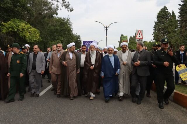 ۱۳ آبان نماد رسوایی سرمایههای اسرائیل و آمریکا در داخل کشور است