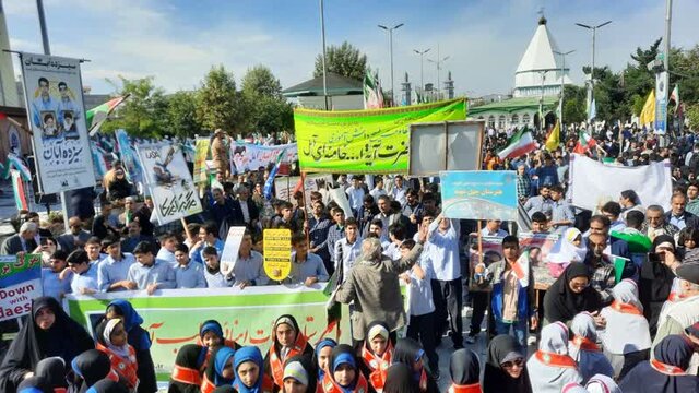 بانگ استکبار ستیزی مردم آمل در ۱۳ آبان