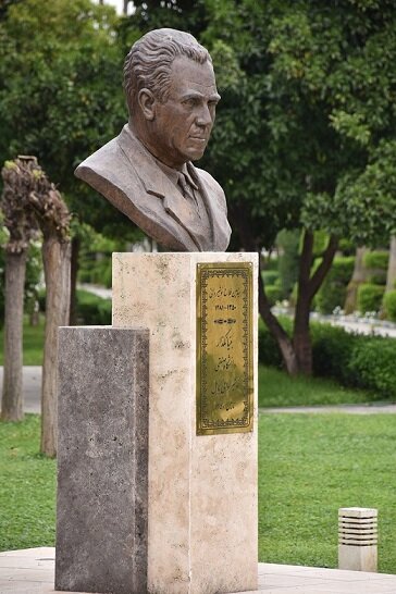 نوشیروانی، مردی توانا و نیک اندیش در عرصههای فرهنگ و توسعه