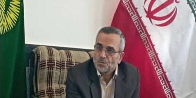 سمتِ درست تاریخ ایستادهایم