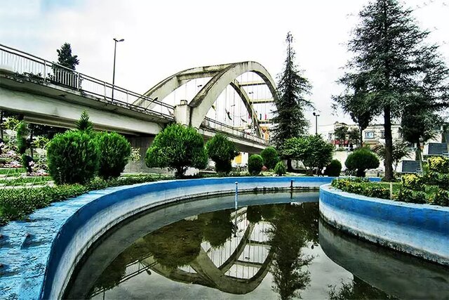 مسیر پلهای تاریخی آمل برای اجرای پیاده راهسازی سنگفرش شد