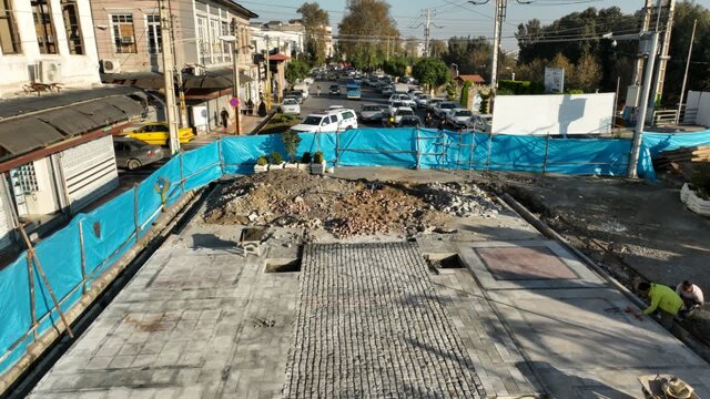 مسیر پلهای تاریخی آمل برای اجرای پیاده راهسازی سنگفرش شد