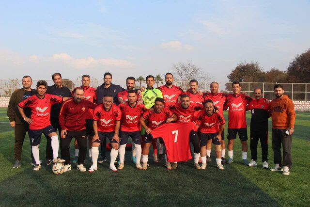 تساوی حاصل تقابل پیشکسوتان نساجی و رسانه ورزش مازندران تساوی حاصل تقابل پیشکسوتان نساجی و رسانه ورزش مازندران