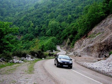 فرماندار شهرستان نور دستور ایمن‌سازی محور لاویج را داد