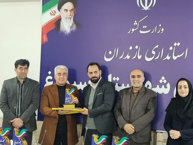 نخستین جشنواره سیمرغ با همت رسانهها به مقصد رسید
