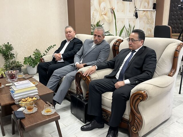 زمینهسازی برای گسترش همکاریهای مشترک با قزاقستان