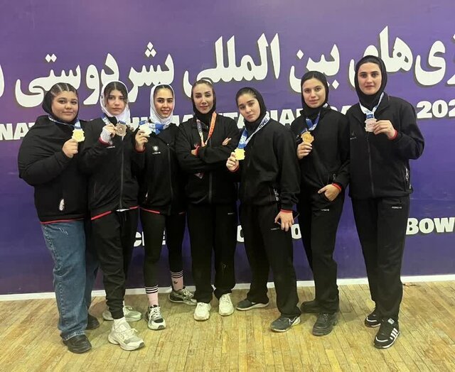 درخشش بانوی ملی پوش مازنی در لیگ برتر هندبال بانوان