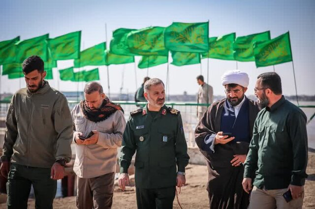 دشمنان انقلاب از ایمان جوانان در تداوم راه شهدا هراس دارند