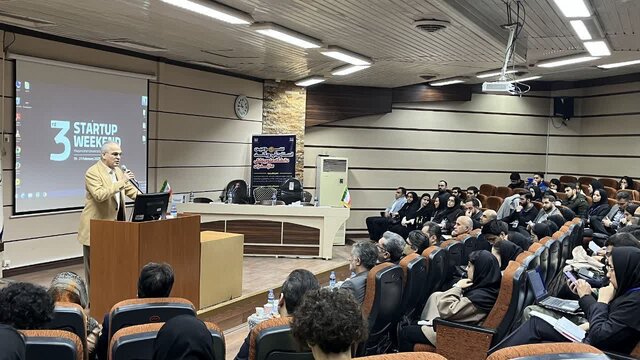 فعالیتهای استارت آپی باید دارای پیوست هوش مصنوعی باشد