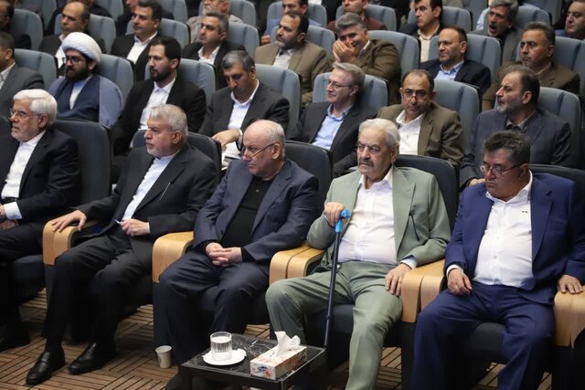 برای توسعه مازندران چک سفید امضا میدهیم